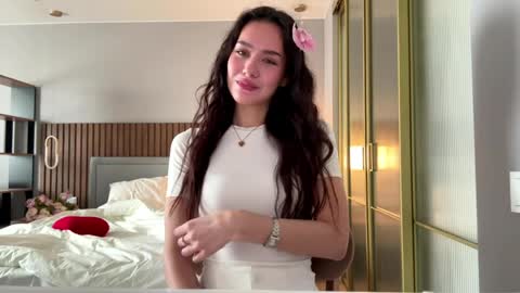 Snapshot of aisha_eilish chatting on 12, 4, 2026 Aisha online show from 12, 4, 2026