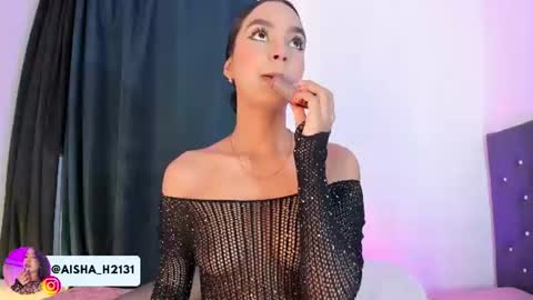 Snapshot of aisha_h_ chatting on 18, 6, 2026 Aisha online show from 18, 6, 2026