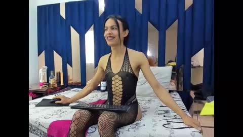 Aisha online show from 10, 10, 2025