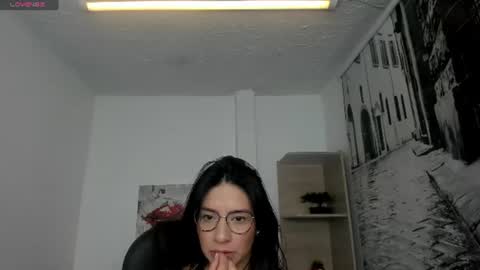 Aisha  online show from 11, 6, 2026