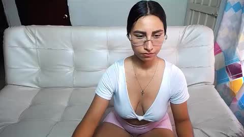 Snapshot of aisha_stacey0410 chatting on 7, 3, 2026 aisha_stacey0410 online show from 7, 3, 2026