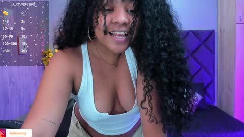 Snapshot of aisha_violet chatting on 1, 12, 2024 Aisha Violet online show from 1, 12, 2024