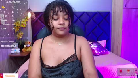 Snapshot of aisha_violet chatting on 20, 12, 2024 Aisha Violet online show from 20, 12, 2024