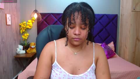 Snapshot of aisha_violet chatting on 24, 12, 2024 Aisha Violet online show from 24, 12, 2024