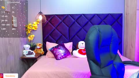 Snapshot of aisha_violet chatting on 10, 1, 2025 Aisha Violet online show from 10, 1, 2025