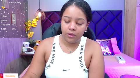 Snapshot of aisha_violet chatting on 11, 1, 2025 Aisha Violet online show from 11, 1, 2025