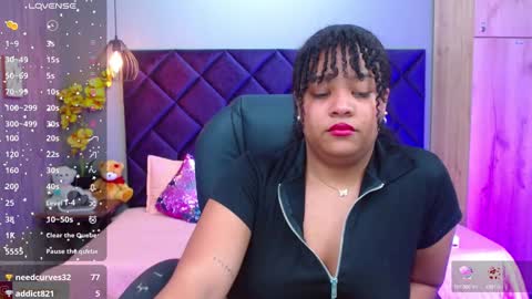 Snapshot of aisha_violet chatting on 18, 1, 2025 Aisha Violet online show from 18, 1, 2025