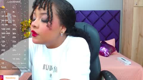 Snapshot of aisha_violet chatting on 19, 1, 2025 Aisha Violet online show from 19, 1, 2025