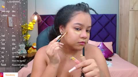 Snapshot of aisha_violet chatting on 19, 1, 2025 Aisha Violet online show from 19, 1, 2025