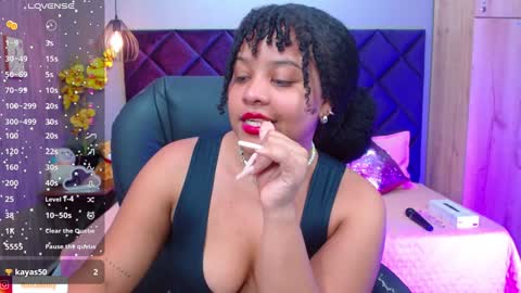 Snapshot of aisha_violet chatting on 24, 1, 2025 Aisha Violet online show from 24, 1, 2025