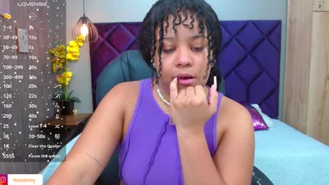 Snapshot of aisha_violet chatting on 25, 1, 2025 Aisha Violet online show from 25, 1, 2025