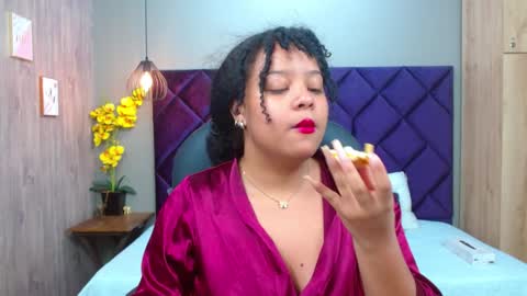 Snapshot of aisha_violet chatting on 30, 1, 2025 Aisha Violet online show from 30, 1, 2025