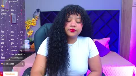 Snapshot of aisha_violet chatting on 6, 2, 2025 Aisha Violet online show from 6, 2, 2025