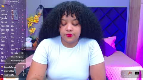 Snapshot of aisha_violet chatting on 7, 2, 2025 Aisha Violet online show from 7, 2, 2025