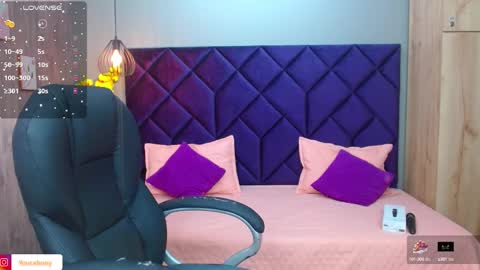 Snapshot of aisha_violet chatting on 9, 2, 2025 Aisha Violet online show from 9, 2, 2025