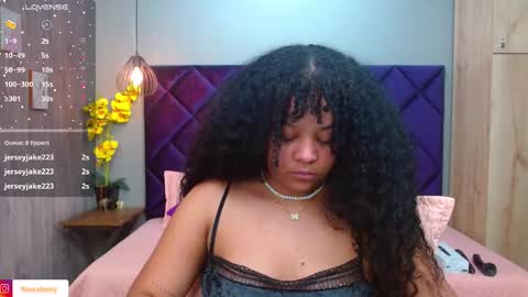 Snapshot of aisha_violet chatting on 9, 2, 2025 Aisha Violet online show from 9, 2, 2025