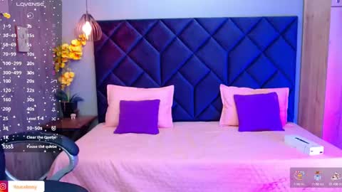 Snapshot of aisha_violet chatting on 2, 3, 2025 Aisha Violet online show from 2, 3, 2025