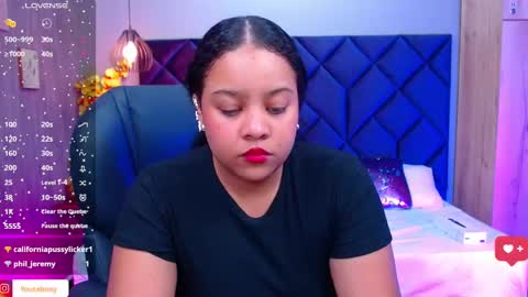 Snapshot of aisha_violet chatting on 8, 3, 2025 Aisha Violet online show from 8, 3, 2025