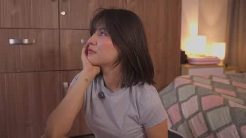 Aitana Jhons online show from 6, 7, 2026