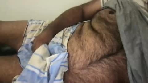Snapshot of ajeeb_najeeb chatting on 12, 3, 2025 BigHairyGuy online show from 12, 3, 2025