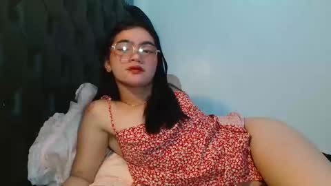 Snapshot of akamamiki25 chatting on 4, 6, 2026 akamamiki25 online show from 4, 6, 2026