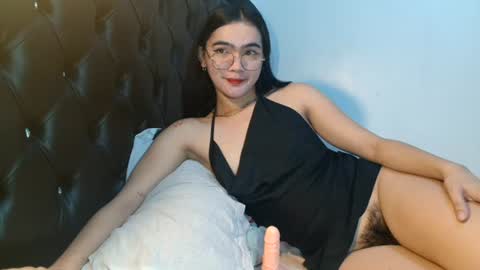 Snapshot of akamamiki25 chatting on 16, 6, 2026 akamamiki25 online show from 16, 6, 2026