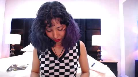 Snapshot of akane_uwu chatting on 16, 2, 2025 A K A N E U W U online show from 16, 2, 2025