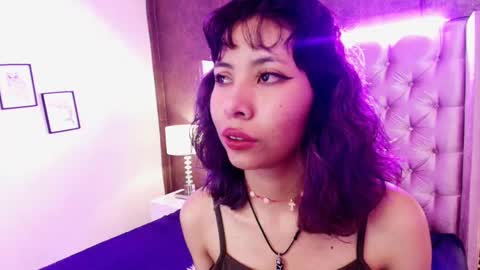 Snapshot of akane_uwu chatting on 17, 2, 2025 A K A N E U W U online show from 17, 2, 2025