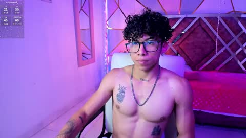 Snapshot of akazaboy chatting on 12, 3, 2025 akazaboy online show from 12, 3, 2025