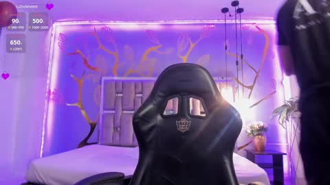 Snapshot of akazaboy chatting on 9, 10, 2025 akazaboy online show from 9, 10, 2025