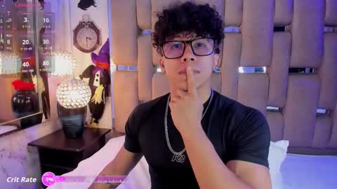 Snapshot of akazaboy chatting on 30, 10, 2025 akazaboy online show from 30, 10, 2025