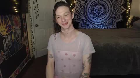 Snapshot of akirasuka chatting on 13, 12, 2025 kirax online show from 13, 12, 2025