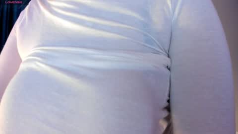 Snapshot of akura_01 chatting on 4, 2, 2026 Akura is here 3 online show from 4, 2, 2026