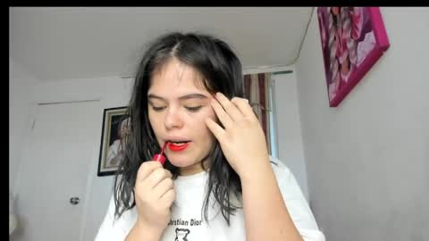 Snapshot of alahia66 chatting on 30, 4, 2026 alahia66 online show from 30, 4, 2026