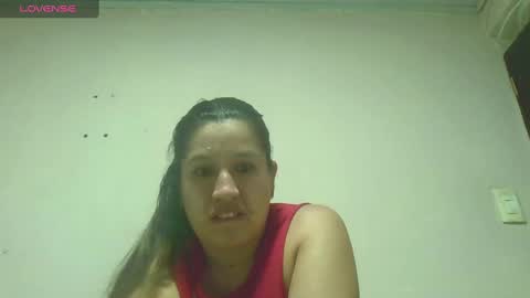 Snapshot of alahia_fox chatting on 8, 12, 2024 alahia online show from 8, 12, 2024