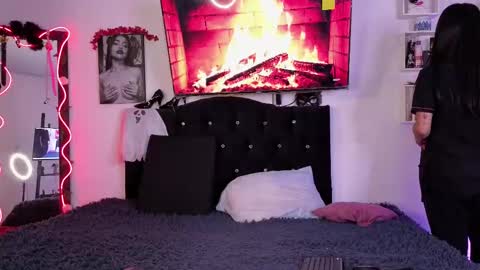 Alaia online show from 19, 10, 2025