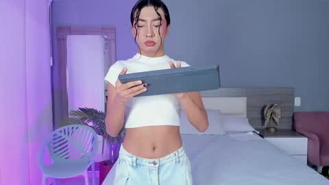 alaiaguerra online show from 30, 10, 2025