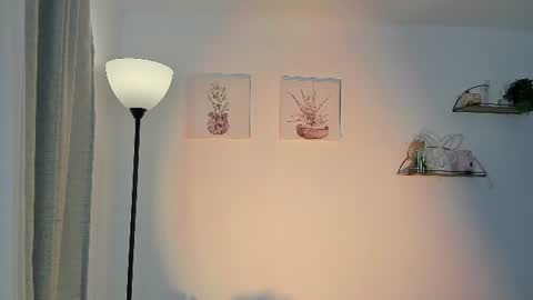 Snapshot of alaiarogerss chatting on 18, 7, 2026 online show from 18, 7, 2026