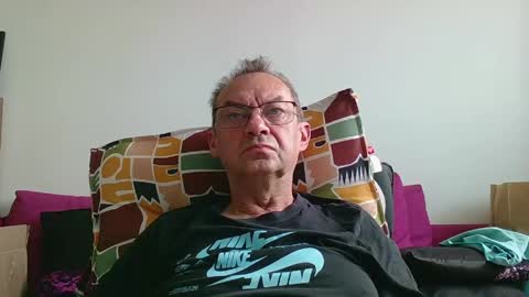 Snapshot of alain5159 chatting on 2, 5, 2026 alain5159 online show from 2, 5, 2026