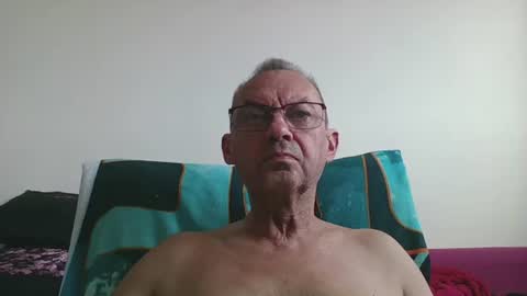 Snapshot of alain5159 chatting on 5, 7, 2026 alain5159 online show from 5, 7, 2026