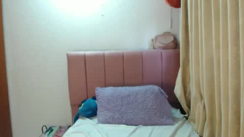 Snapshot of alaina_blessed chatting on 3, 10, 2025 alaina_blessed online show from 3, 10, 2025