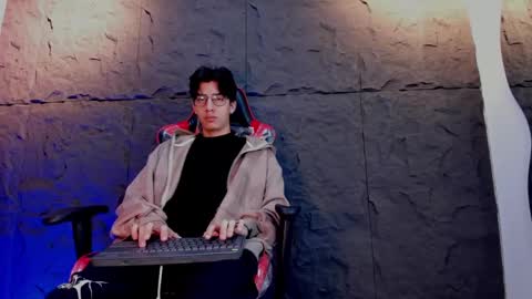 Alan Boy online show from 19, 9, 2025