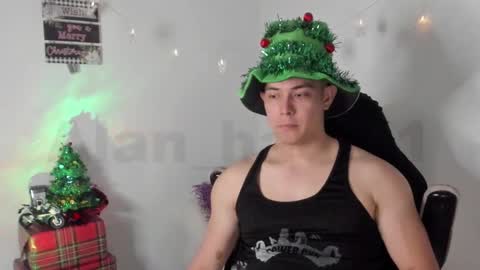 Snapshot of alan_hadid1 chatting on 22, 12, 2024 Alan Hadid online show from 22, 12, 2024