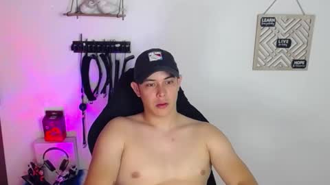 Snapshot of alan_hadid1 chatting on 27, 1, 2025 Alan Hadid online show from 27, 1, 2025