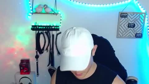 Snapshot of alan_hadid1 chatting on 31, 1, 2025 Alan Hadid online show from 31, 1, 2025