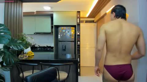 Snapshot of alan_nd_kevin chatting on 21, 9, 2025 Alan  Kevin can we reach 100 thumbs up please guys  online show from 21, 9, 2025