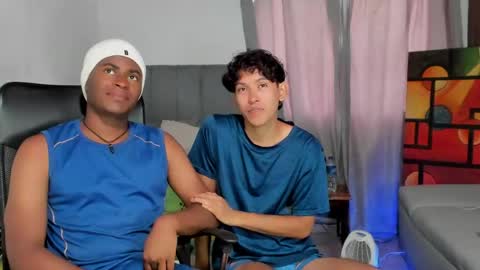 Alan and Criss - WE JUST FRIENDS WITH BENEFITS BOTH VERS online show from 21, 4, 2026