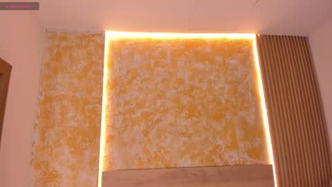 alana_2916 online show from 13, 1, 2026