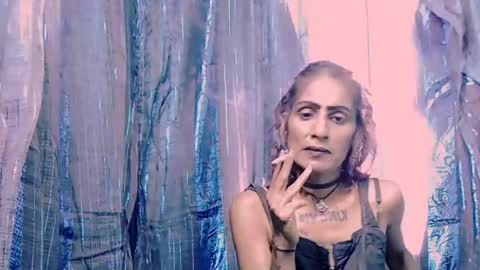 alana_del_ray online show from 10, 7, 2026