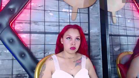 Snapshot of alana_roth chatting on 21, 1, 2025 ALANA ROTH online show from 21, 1, 2025